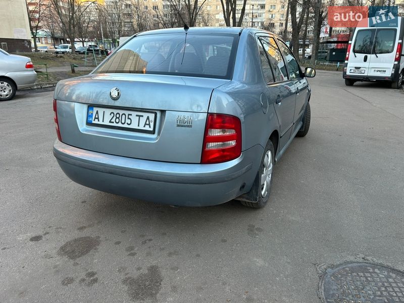 Седан Skoda Fabia 2002 в Броварах
