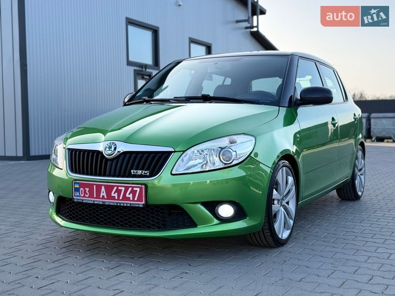 Хэтчбек Skoda Fabia 2011 в Владимире