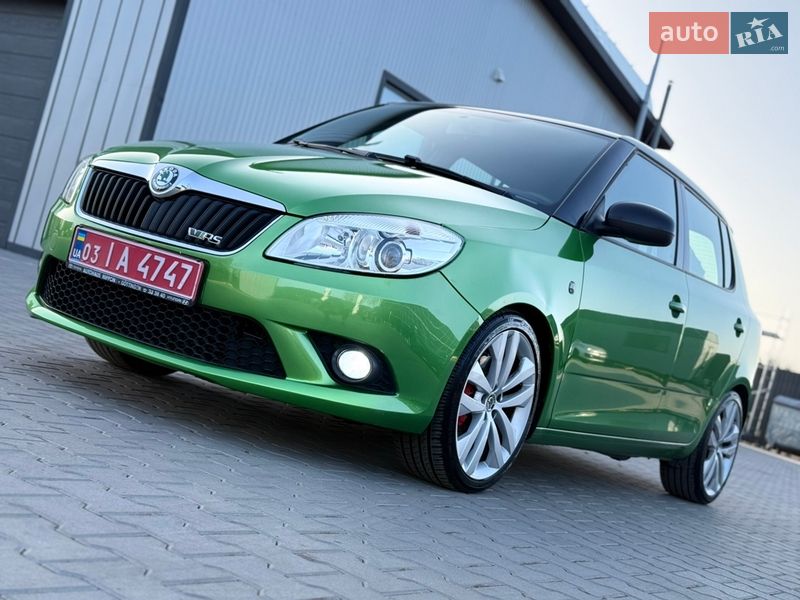Хэтчбек Skoda Fabia 2011 в Владимире