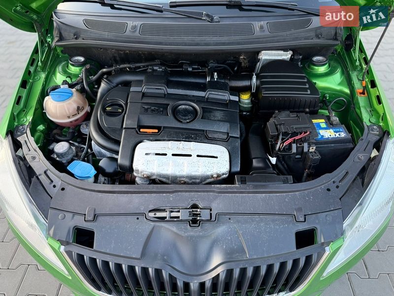 Хэтчбек Skoda Fabia 2011 в Владимире