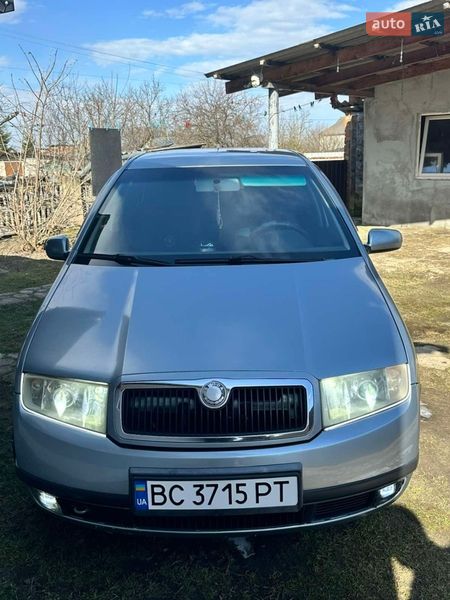 Хэтчбек Skoda Fabia 2002 в Стрые