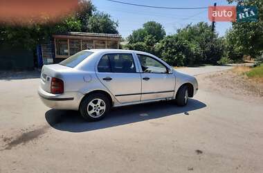 Седан Skoda Fabia 2002 в Одессе