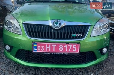 Хэтчбек Skoda Fabia 2011 в Луцке