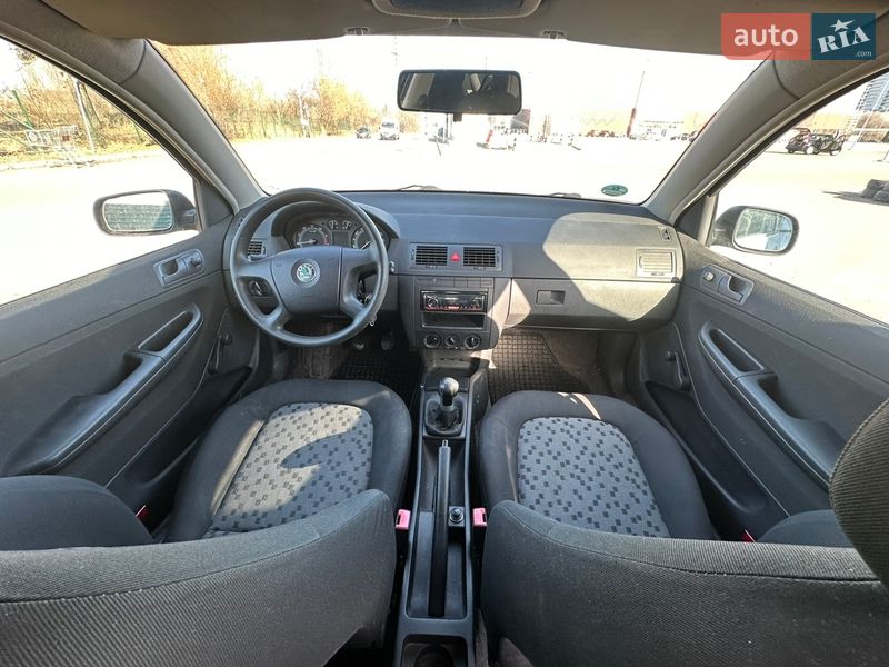 Хэтчбек Skoda Fabia 2006 в Киеве фото 24 Хэтчбек Skoda Fabia 2006 в Киеве