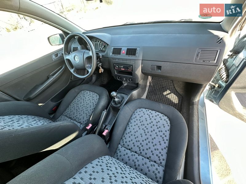 Хэтчбек Skoda Fabia 2006 в Киеве фото 29 Хэтчбек Skoda Fabia 2006 в Киеве