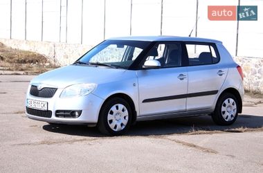 Хэтчбек Skoda Fabia 2008 в Виннице