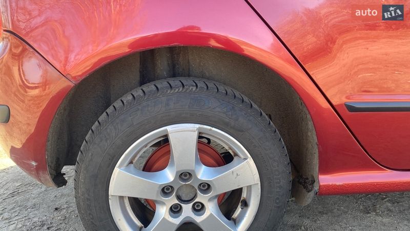 Хэтчбек Skoda Fabia 2005 в Черкассах