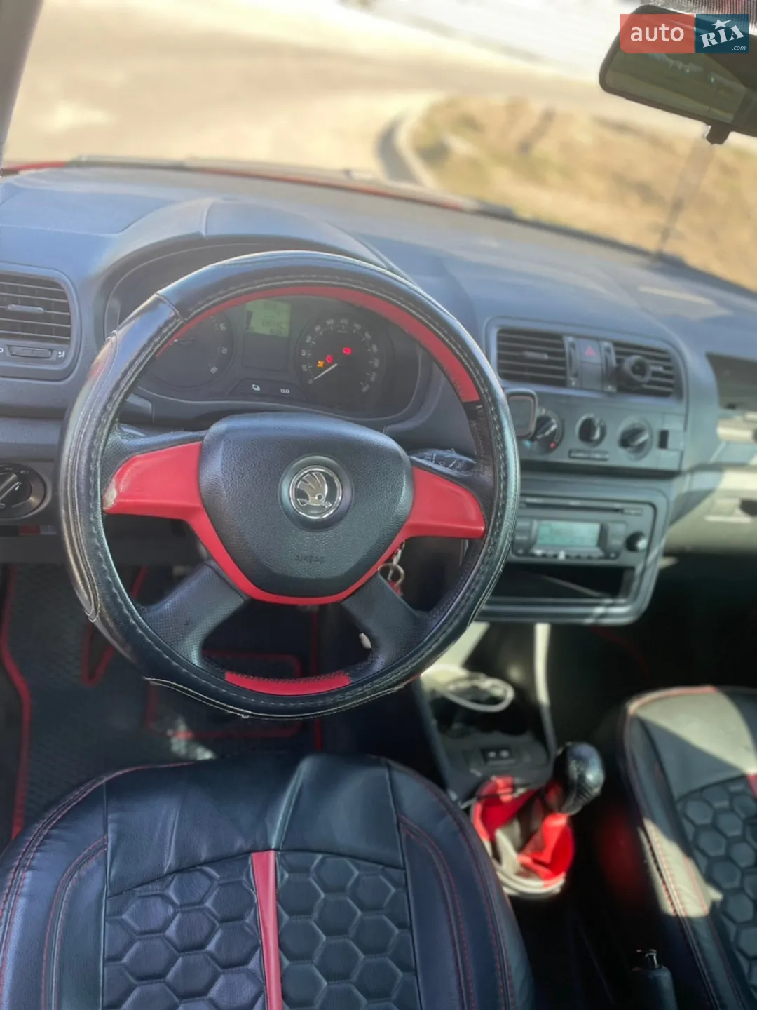 2013 Skoda Fabia - мініатюра 8
