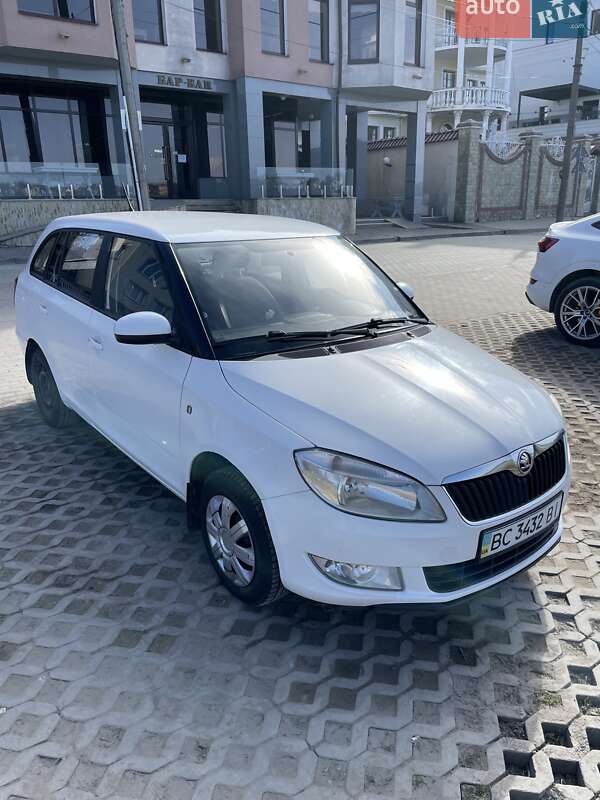 Универсал Skoda Fabia 2013 в Тернополе