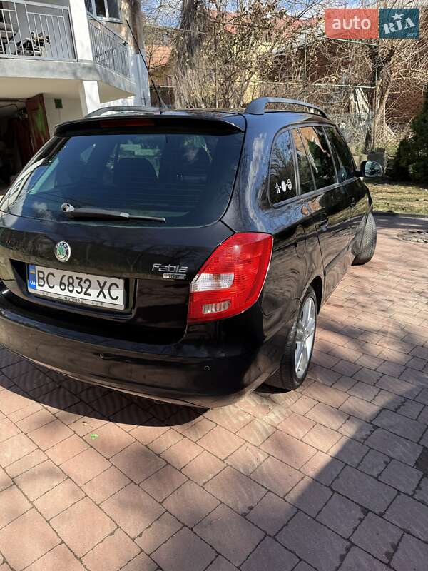 Универсал Skoda Fabia 2008 в Львове