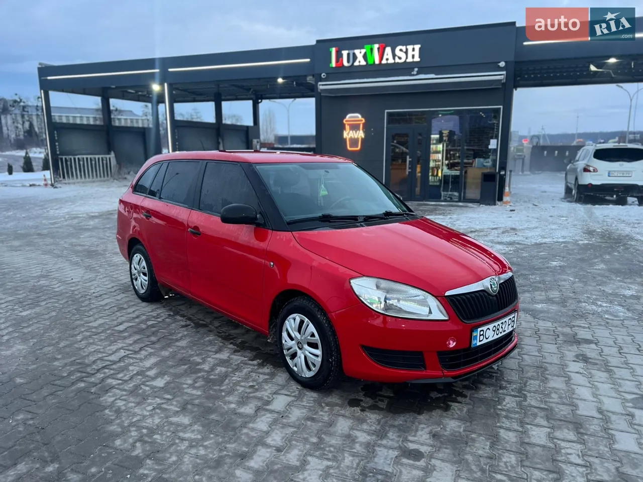 2010 Skoda Fabia - мініатюра 9