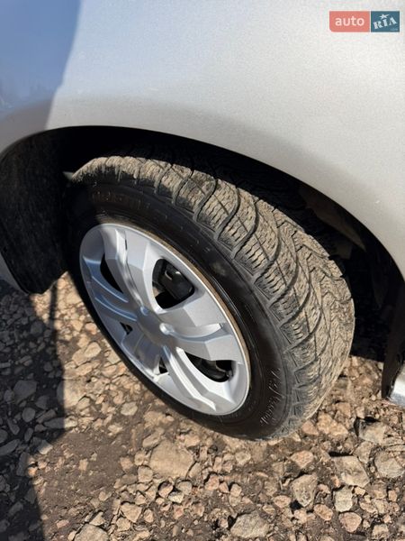 Универсал Skoda Fabia 2006 в Чернигове