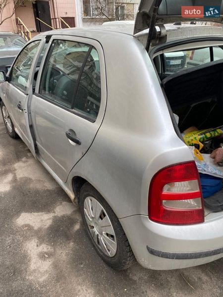 Хэтчбек Skoda Fabia 2001 в Киеве