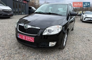 Универсал Skoda Fabia 2009 в Полтаве