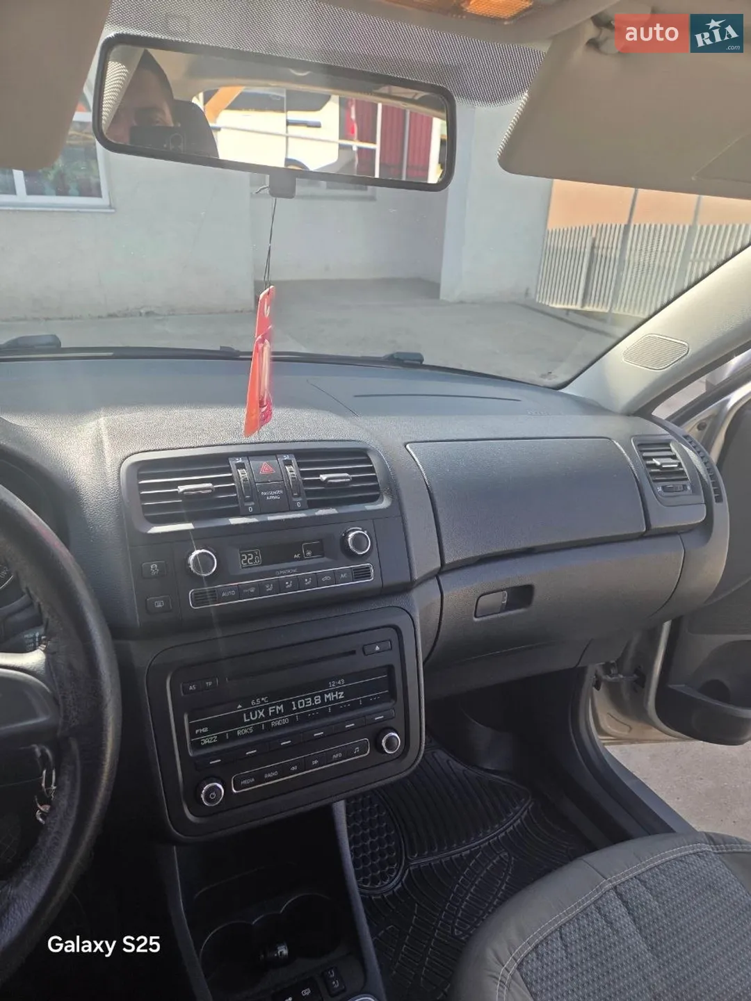 2013 Skoda Fabia - мініатюра 11