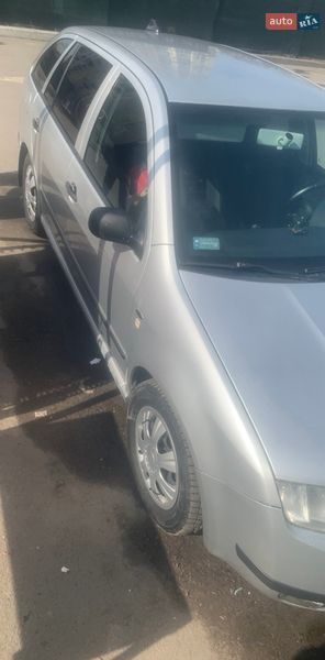 Універсал Skoda Fabia 2001 в Києві