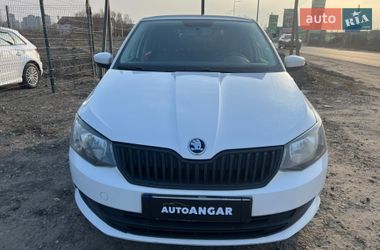 Хэтчбек Skoda Fabia 2016 в Киеве