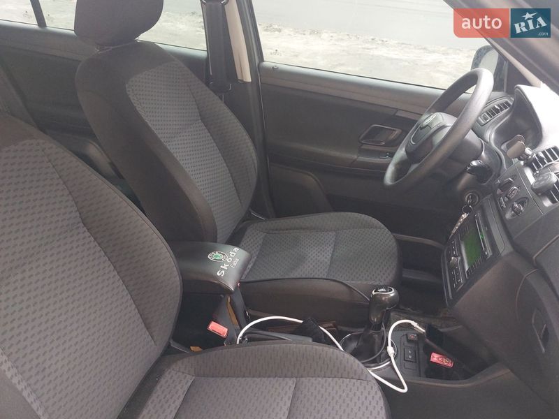 Универсал Skoda Fabia 2012 в Киеве фото 6 Универсал Skoda Fabia 2012 в Киеве