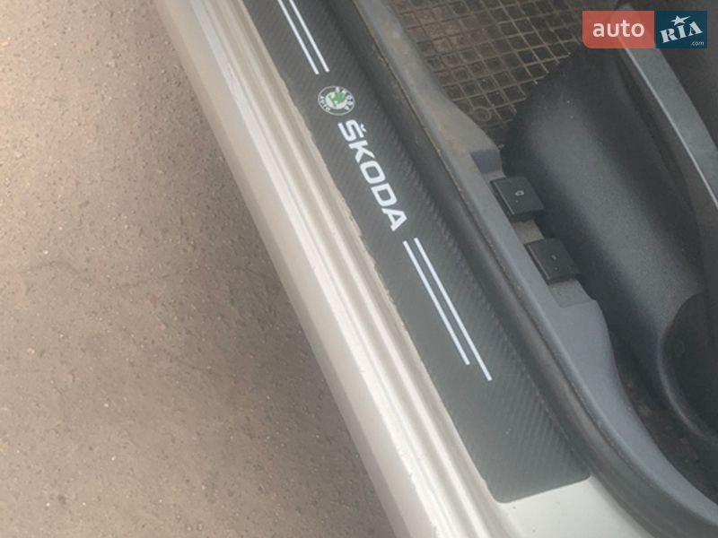 Універсал Skoda Fabia 2001 в Києві