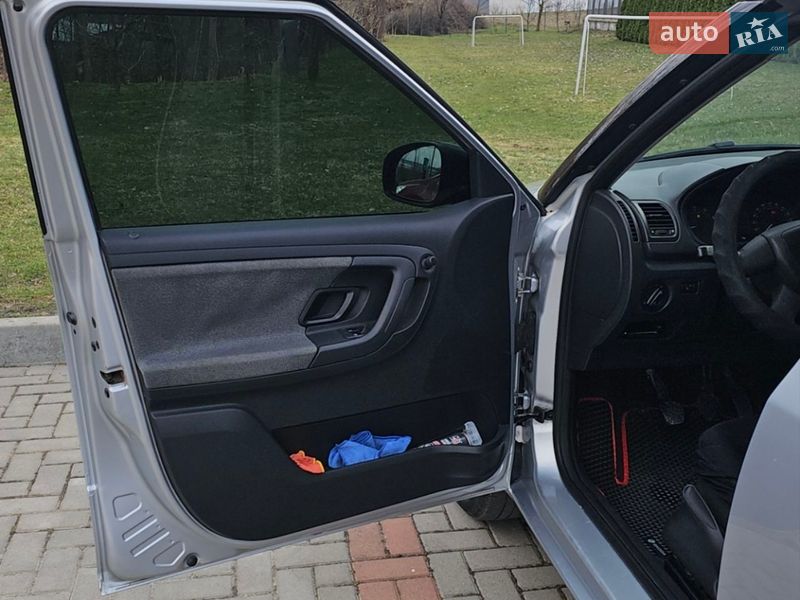 Универсал Skoda Fabia 2010 в Львове фото 4 Универсал Skoda Fabia 2010 в Львове