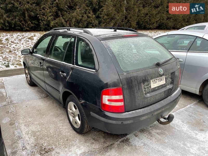 Универсал Skoda Fabia 2005 в Гатном фото 26 Универсал Skoda Fabia 2005 в Гатном