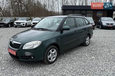 Универсал Skoda Fabia 2009 в Шепетовке