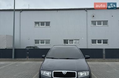 Хэтчбек Skoda Fabia 2003 в Мукачево