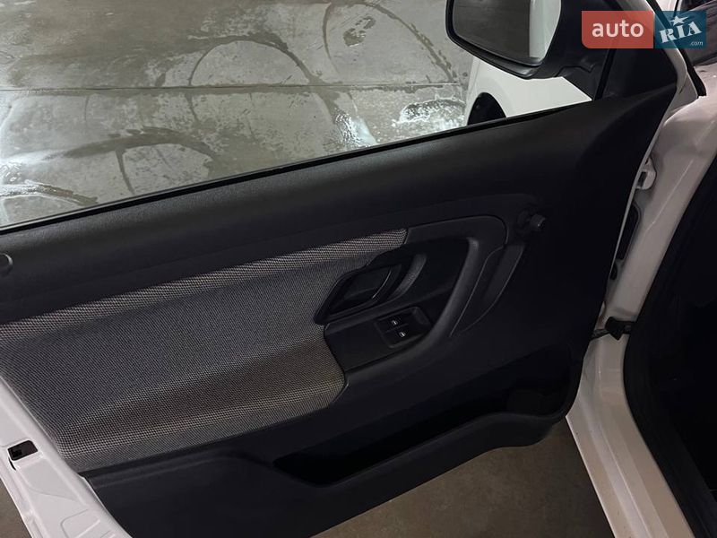 Хэтчбек Skoda Fabia 2013 в Брюховичах фото 7 Хэтчбек Skoda Fabia 2013 в Брюховичах