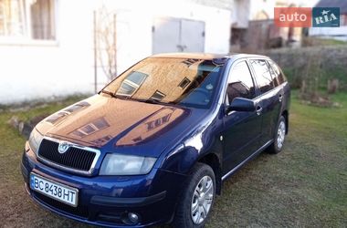 Универсал Skoda Fabia 2005 в Сходнице