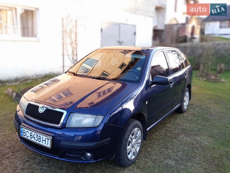 Универсал Skoda Fabia 2005 в Сходнице фото Универсал Skoda Fabia 2005 в Сходнице