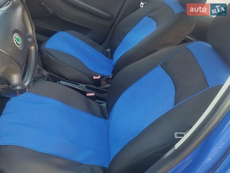 Хэтчбек Skoda Fabia 2005 в Дрогобыче