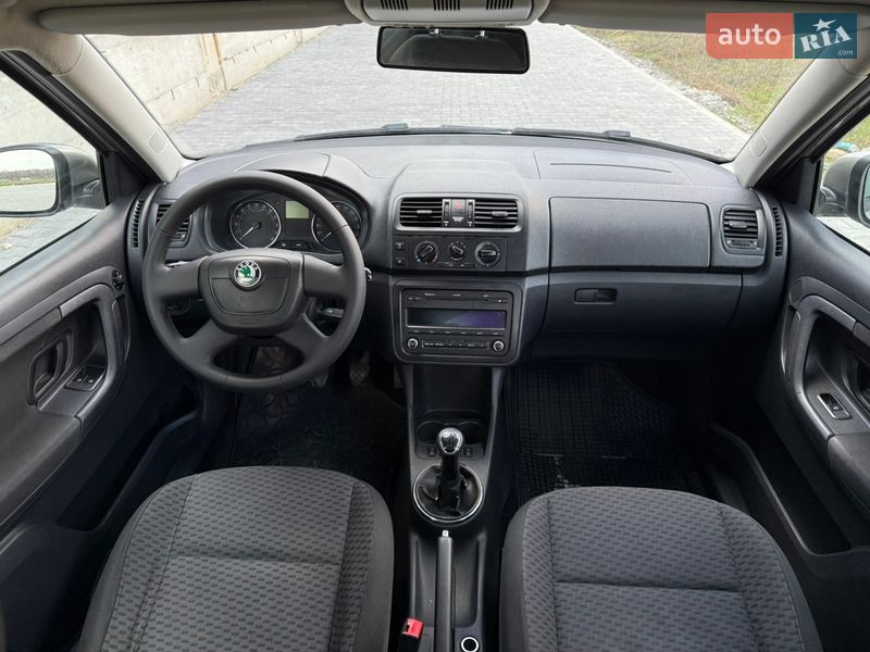 Універсал Skoda Fabia 2010 в Тернополі