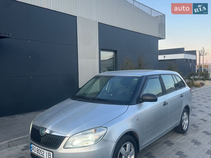 Skoda Fabia 2011