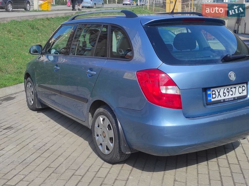 Універсал Skoda Fabia 2009 в Хмельницькому