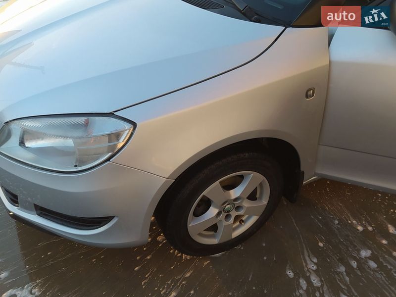 Универсал Skoda Fabia 2011 в Якушинцах фото 4 Универсал Skoda Fabia 2011 в Якушинцах