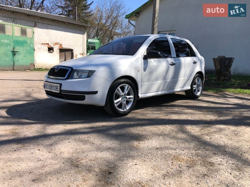 Хэтчбек Skoda Fabia 2003 в Самборе фото 8 Хэтчбек Skoda Fabia 2003 в Самборе