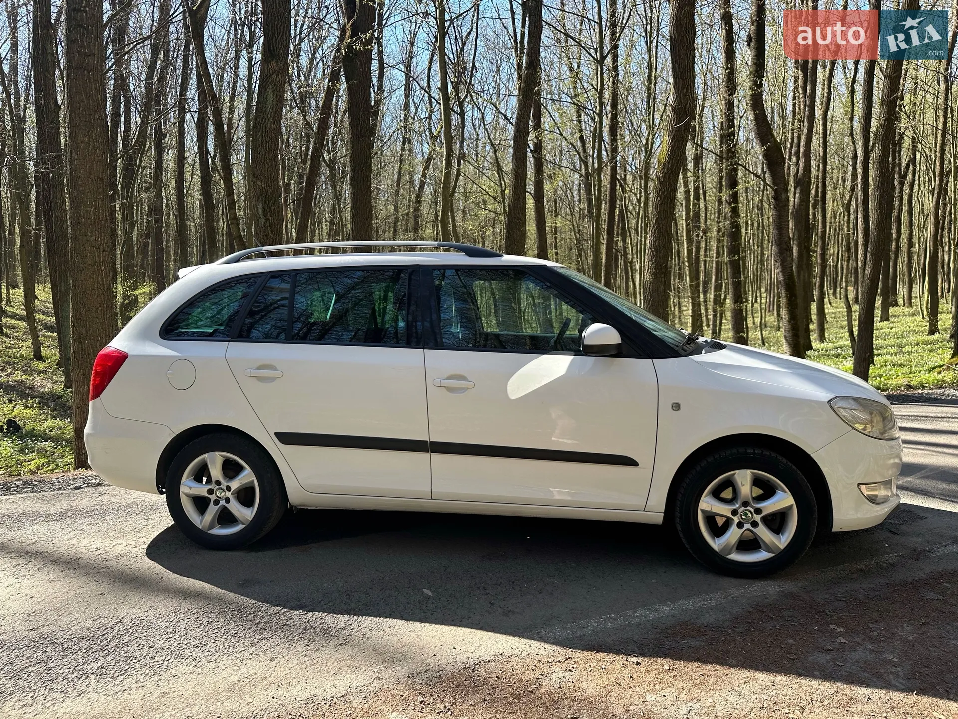 2012 Skoda Fabia - мініатюра 11