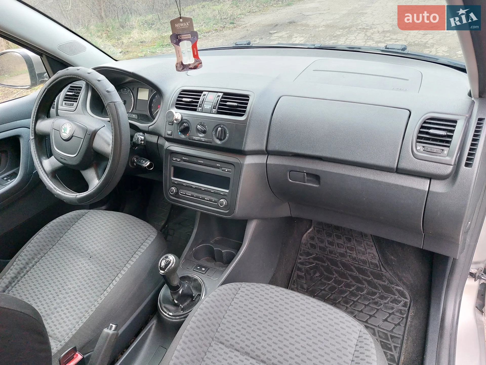 2010 Skoda Fabia - мініатюра 43