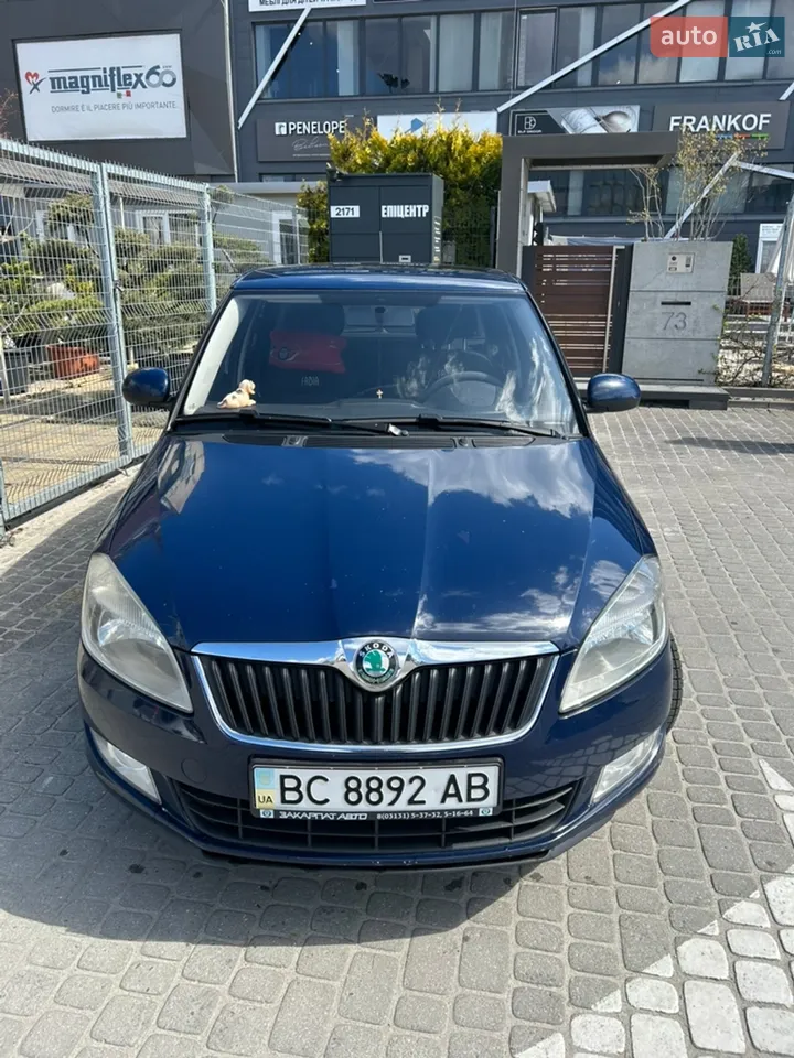 2010 Skoda Fabia - мініатюра 12