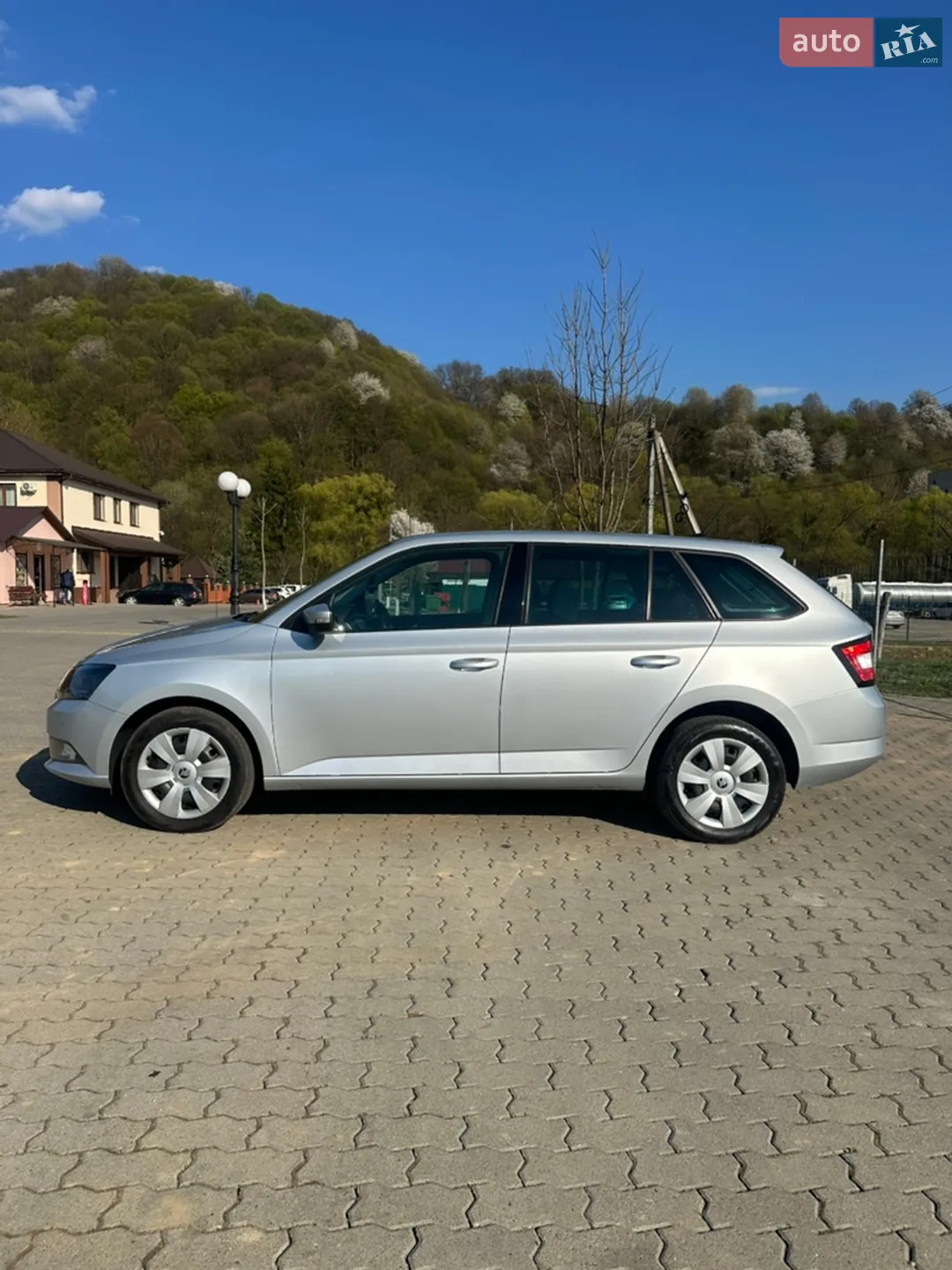2018 Skoda Fabia - мініатюра 2