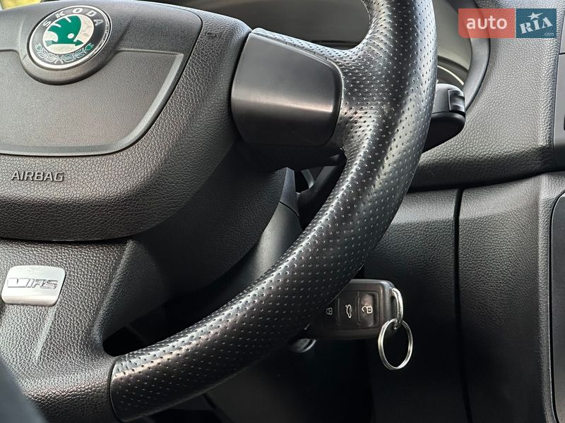 Хетчбек Skoda Fabia 2010 в Самборі