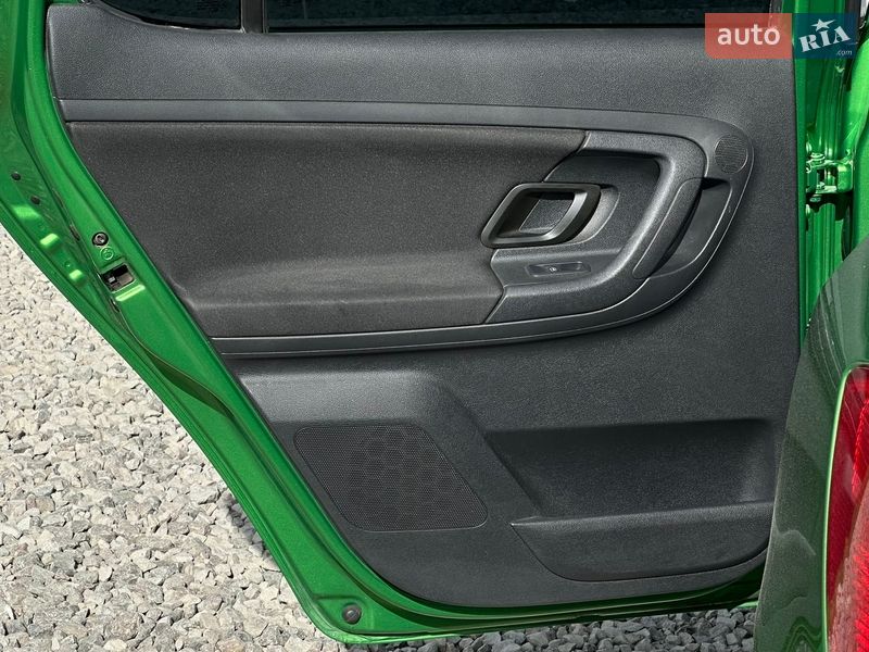 Хетчбек Skoda Fabia 2010 в Самборі