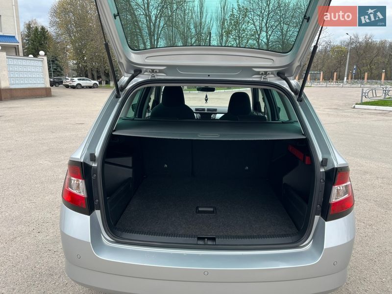 Універсал Skoda Fabia 2018 в Кропивницькому