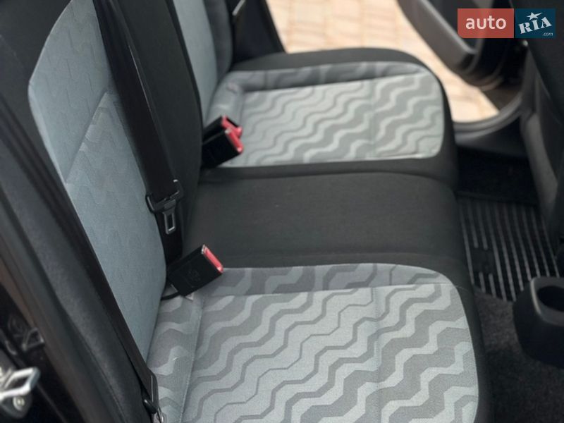 Универсал Skoda Fabia 2008 в Кривом Роге фото 28 Универсал Skoda Fabia 2008 в Кривом Роге