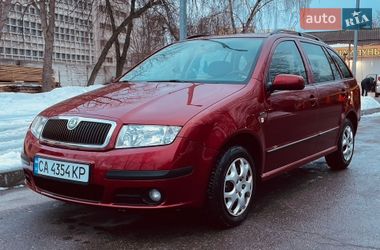 Універсал Skoda Fabia 2006 в Черкасах