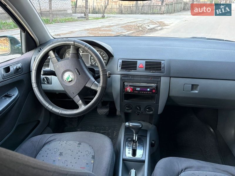 Седан Skoda Fabia 2001 в Кривом Роге фото 18 Седан Skoda Fabia 2001 в Кривом Роге