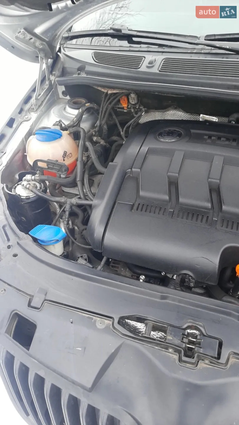 2011 Skoda Fabia - мініатюра 7