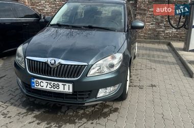 Універсал Skoda Fabia 2013 в Львові