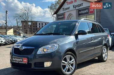 Універсал Skoda Fabia 2009 в Вінниці