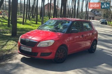 Хетчбек Skoda Fabia 2010 в Києві